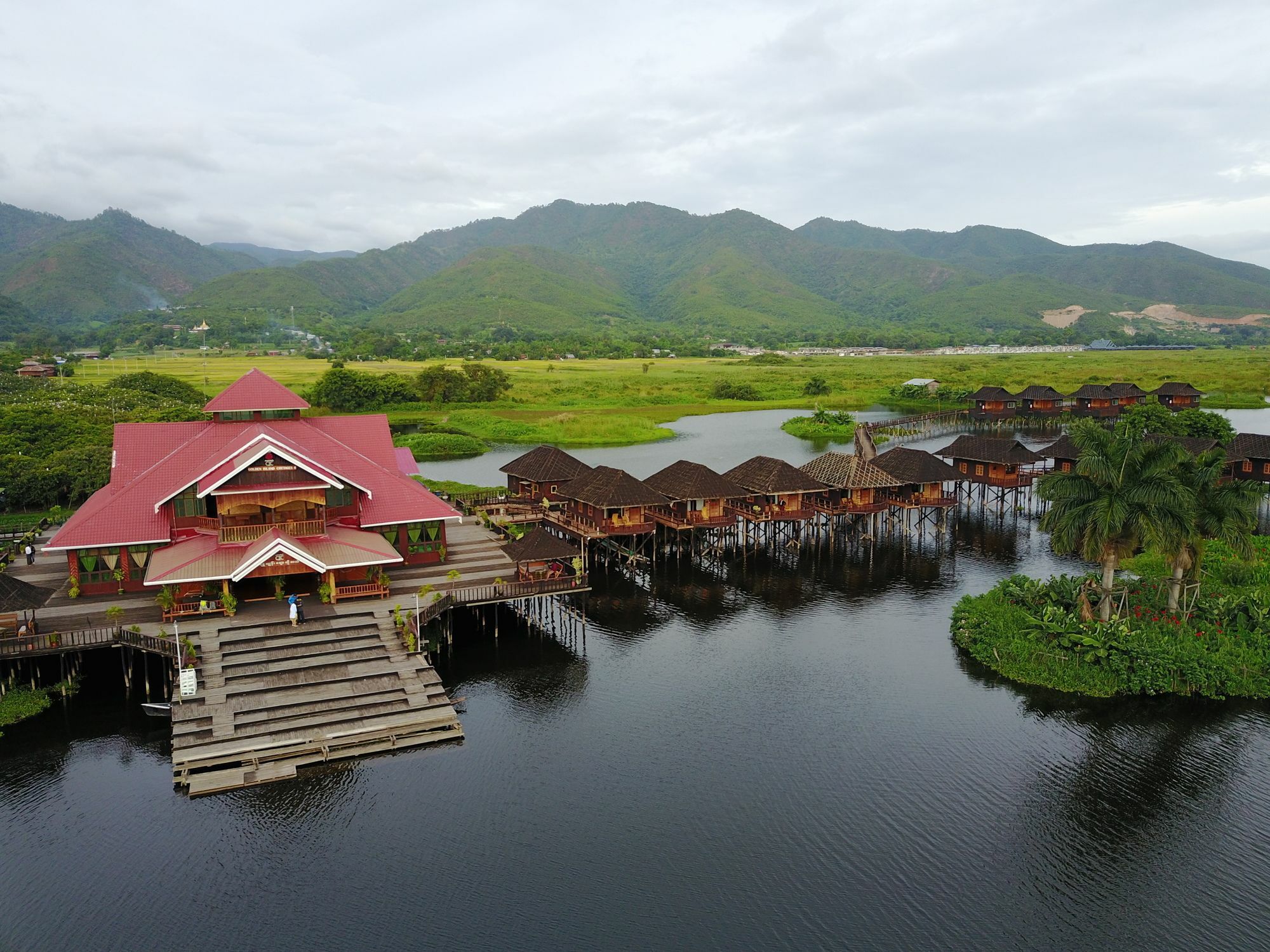 Golden Island Cottages Thale U Hotel Ywama Dış mekan fotoğraf